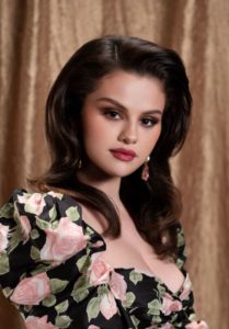 Selena Gomez And DJ Snake Drop Sassy & Creepy New Song 'Selfish Love' MV